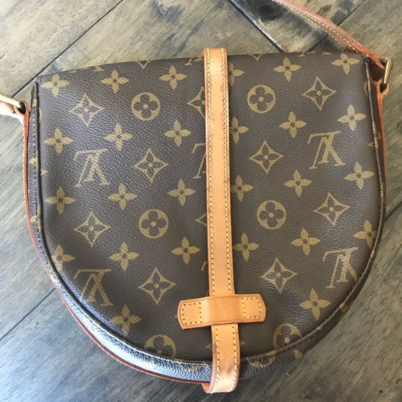 💯 Authentic Louis Vuitton Chantilly MM Crossbody - Picture 2 of 8
